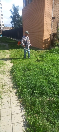 ул. Профсоюзная, д. 68 к. 3 — покосили траву
